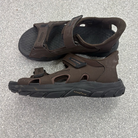 Skechers Men's Garver Louden Sandals size 11